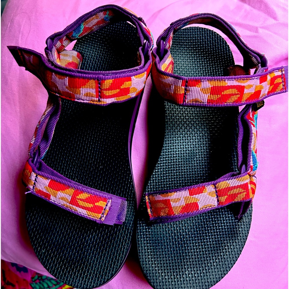 Teva Hummingbird